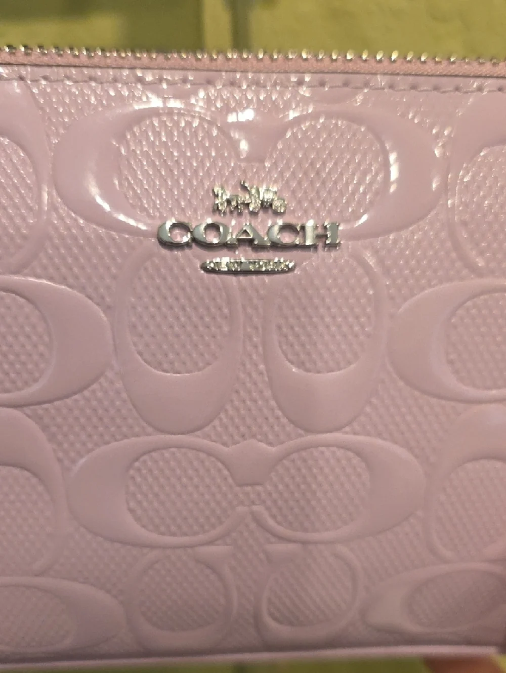 Coach Lavender/Purple Patent Mini Wristlet with Chain Strap - NWT - Picture 4 of 13